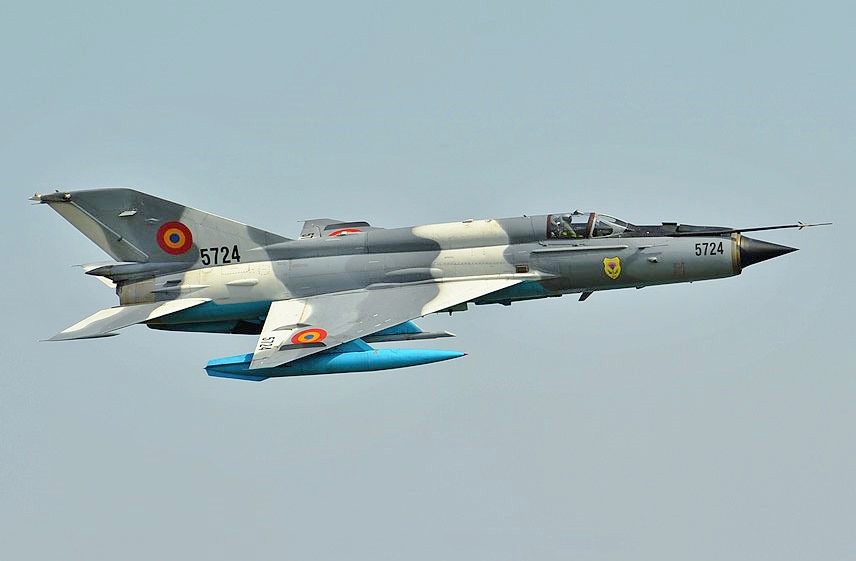 Tragedie aviatica in care si-au pierdut viata 7 persoane ieri. Un MiG 21 LanceR s-a prăbușit în județul Constanța. Elicopterul plecat în căutare s-a prăbușit si el.